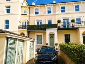 Photo 8- click for photo gallery